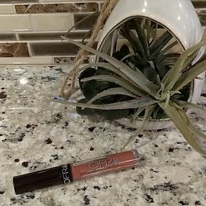 Ofra long lasting liquid lipstick in Verona